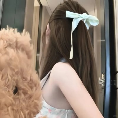 女孩罗塞玛莉